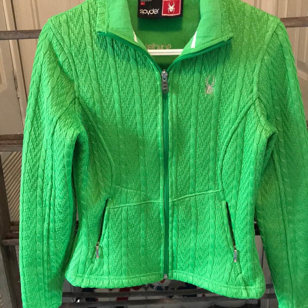 A lightweights spider jacket